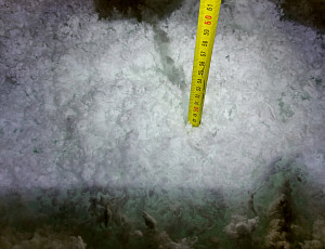 Zateplení stropu novostavby rodinného domu pomocí foukané izolace